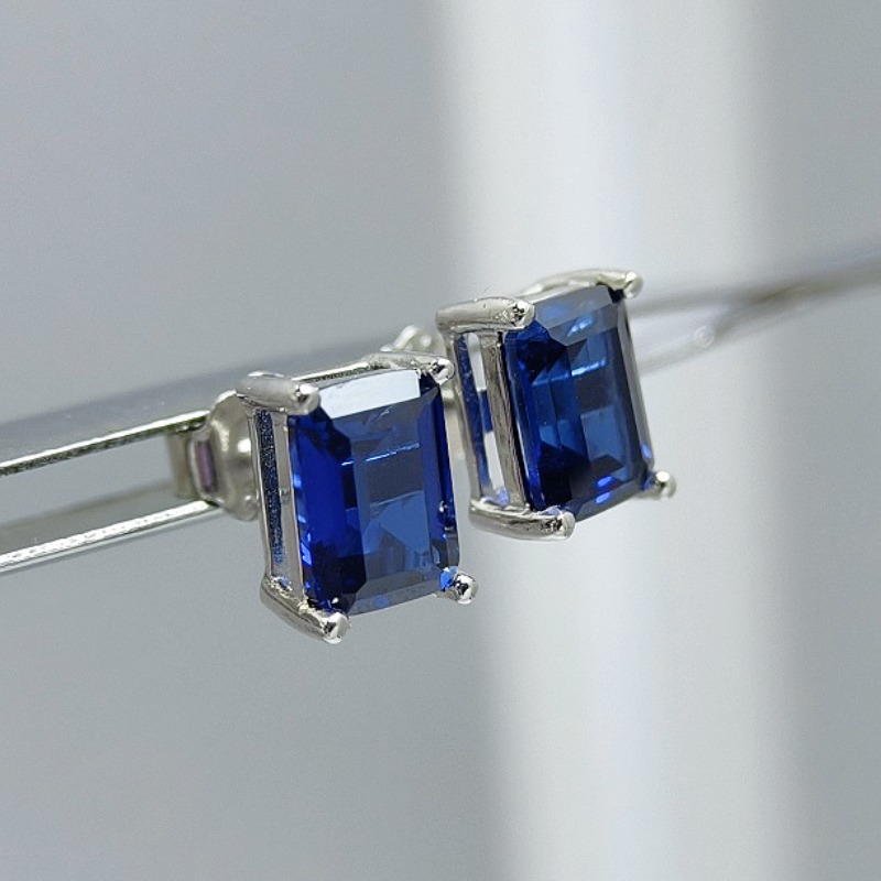Women's Luxurious 925 Silver Artificial Gemstones Earrings